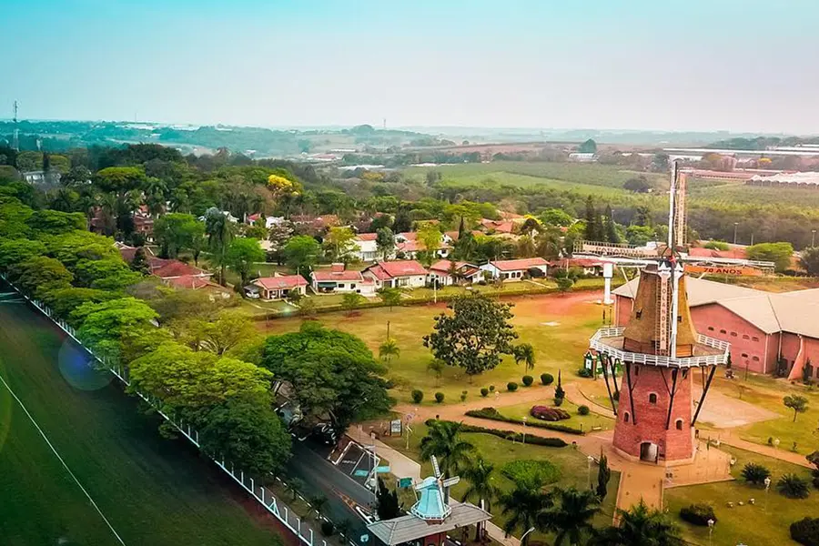 Estância Turística de Holambra